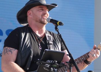 3) Vendredi 26 Juin St-Jean - Dan Roy